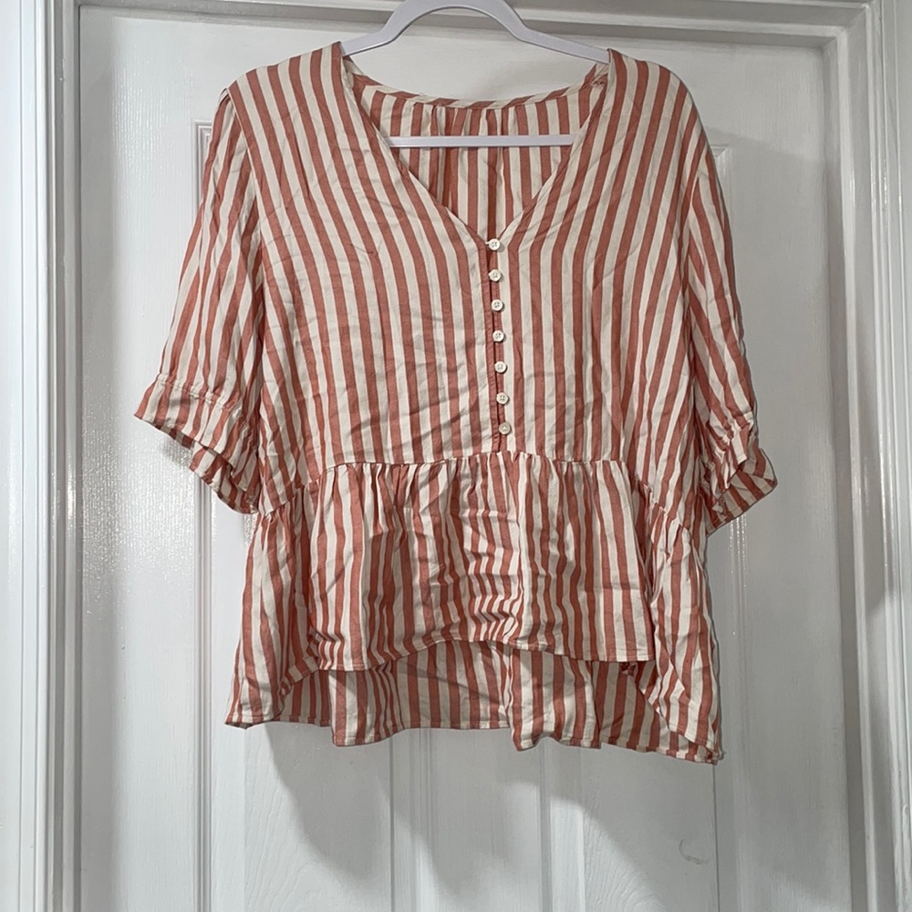 Courtyard Ruffle-Hem Top in Stripe